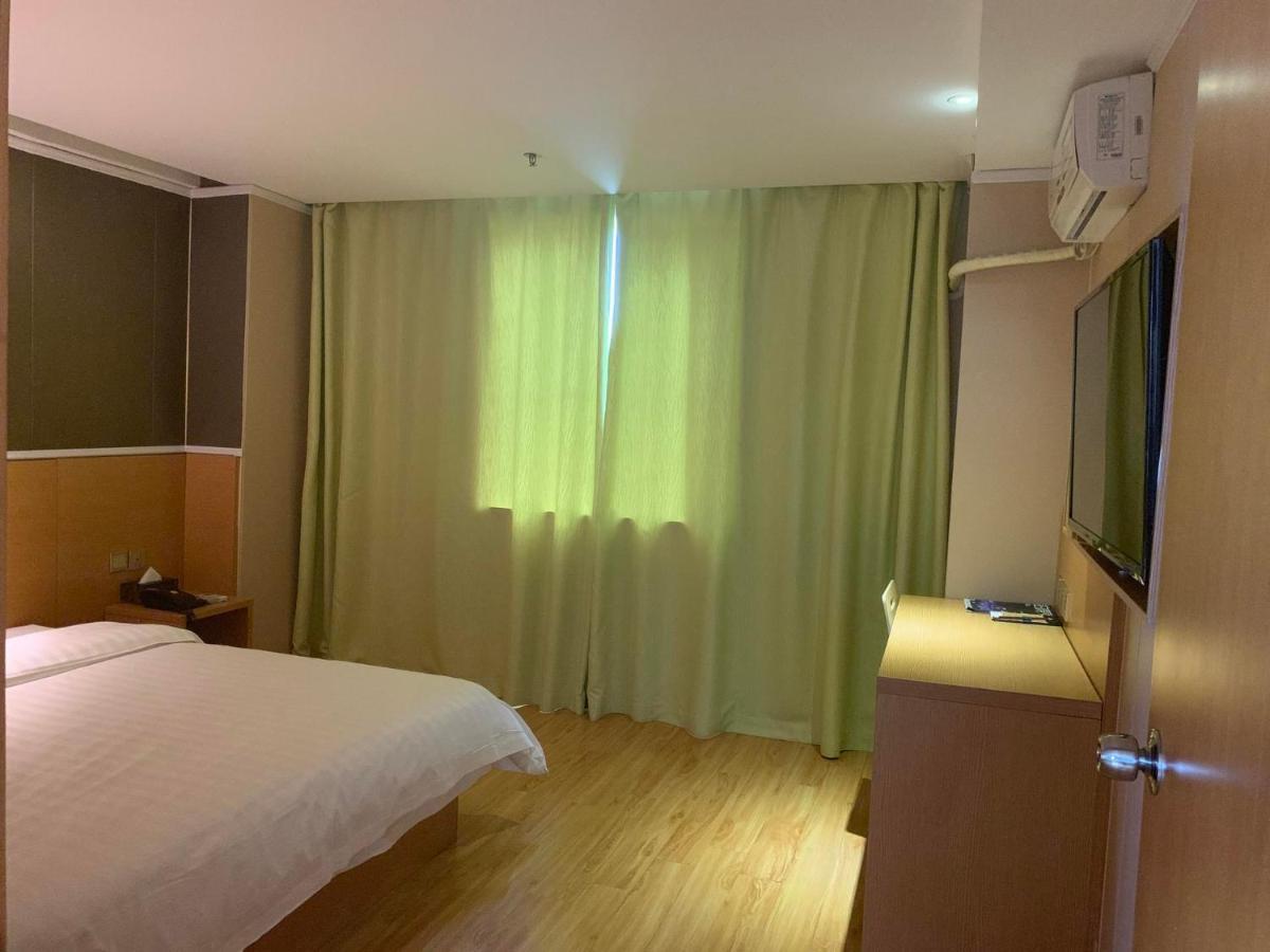 7Days Inn Yunfu Luoding Central Экстерьер фото